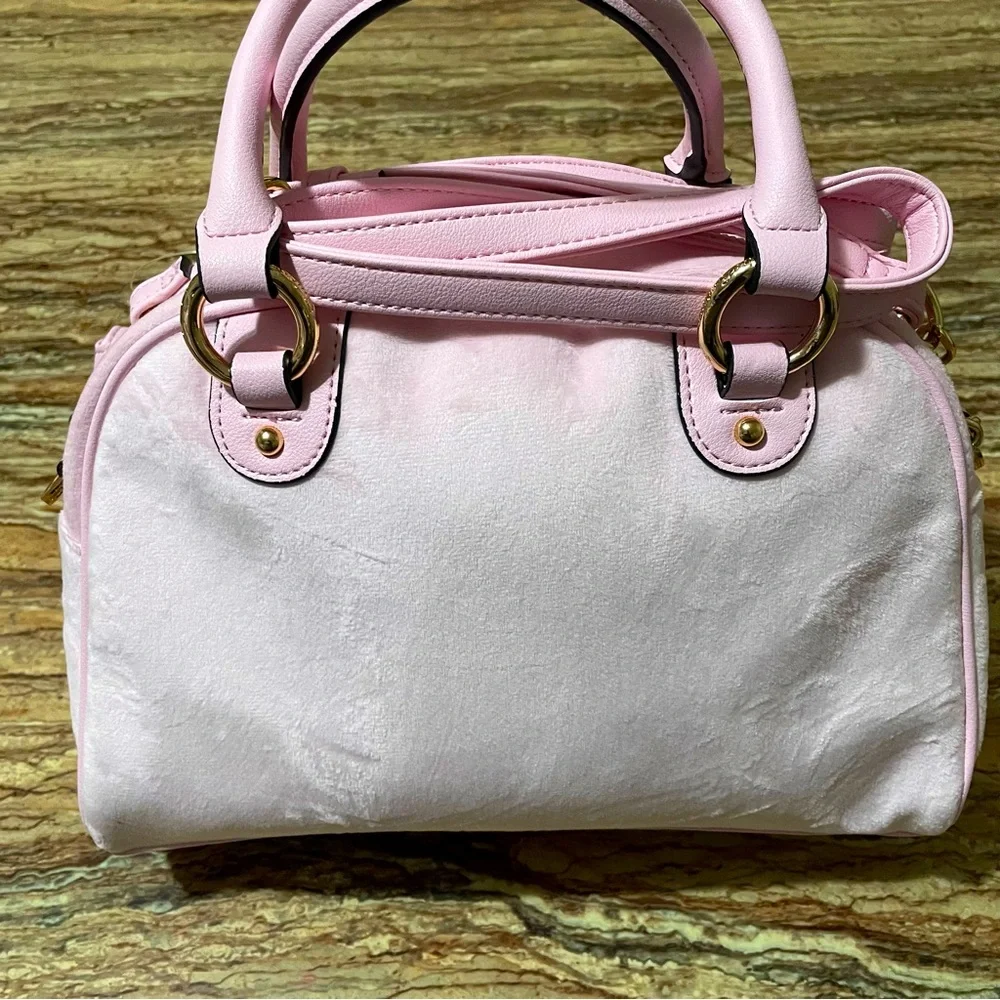 Juicy Couture - Picture 12 of 13